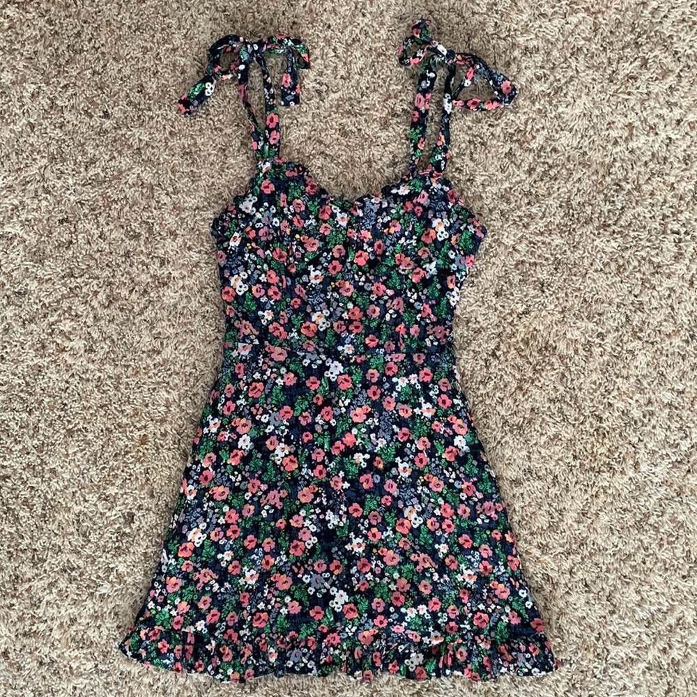 Vici Floral Dress, Size XS, Worn Once